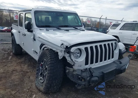 2021 Jeep Gladiator Sport S 4X4 z USA, uszkodzony, nr VIN 1C6JJTAG0ML501738